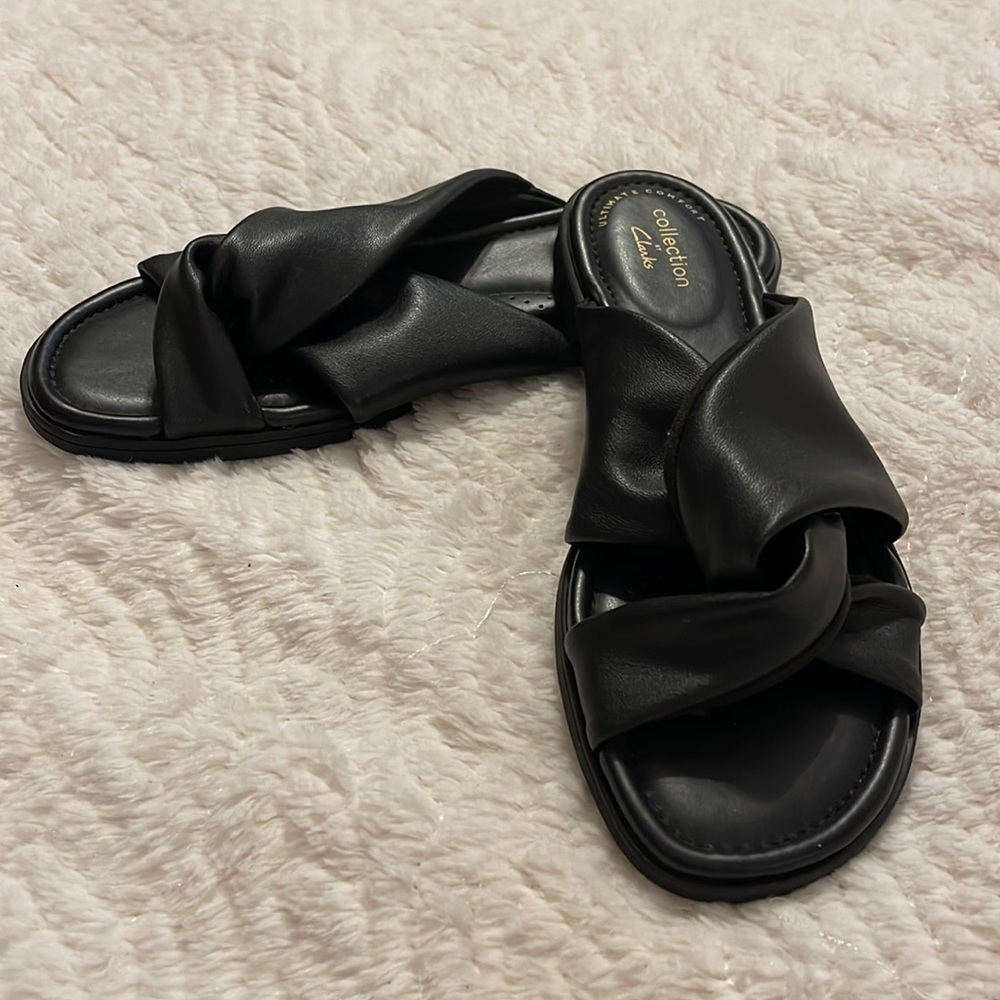 Clarks Collection Twisted Upper Sandals Reyna Twist Black Size 7.5M